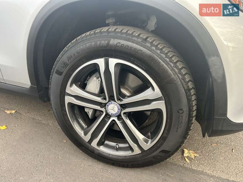 Позашляховик / Кросовер Mercedes-Benz GLC-Class 2016 в Одесі фото 7 Позашляховик / Кросовер Mercedes-Benz GLC-Class 2016 в Одесі