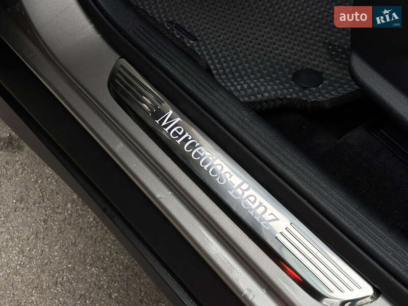 Внедорожник / Кроссовер Mercedes-Benz GLC-Class 2019 в Киеве