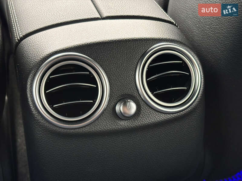 Внедорожник / Кроссовер Mercedes-Benz GLC-Class 2019 в Киеве