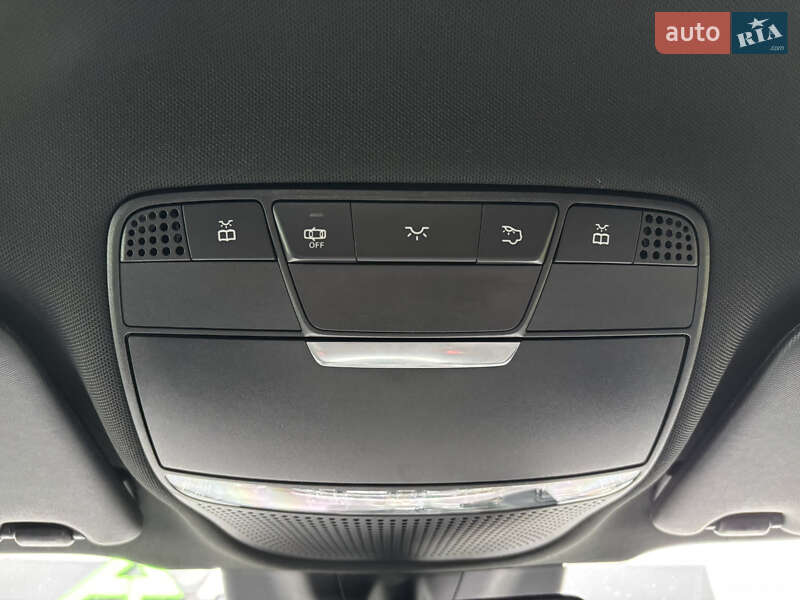 Внедорожник / Кроссовер Mercedes-Benz GLC-Class 2019 в Киеве