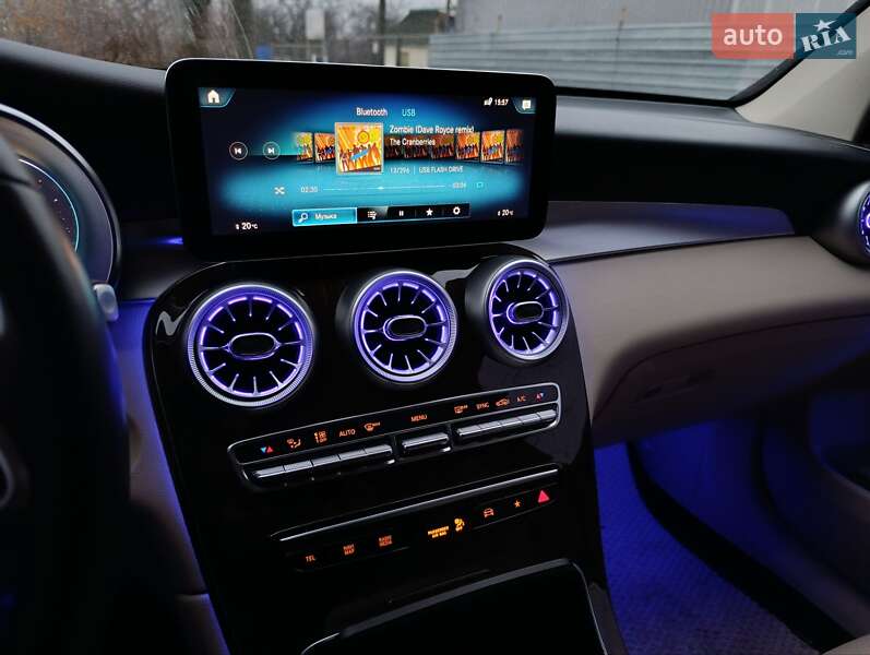 Внедорожник / Кроссовер Mercedes-Benz GLC-Class 2022 в Днепре