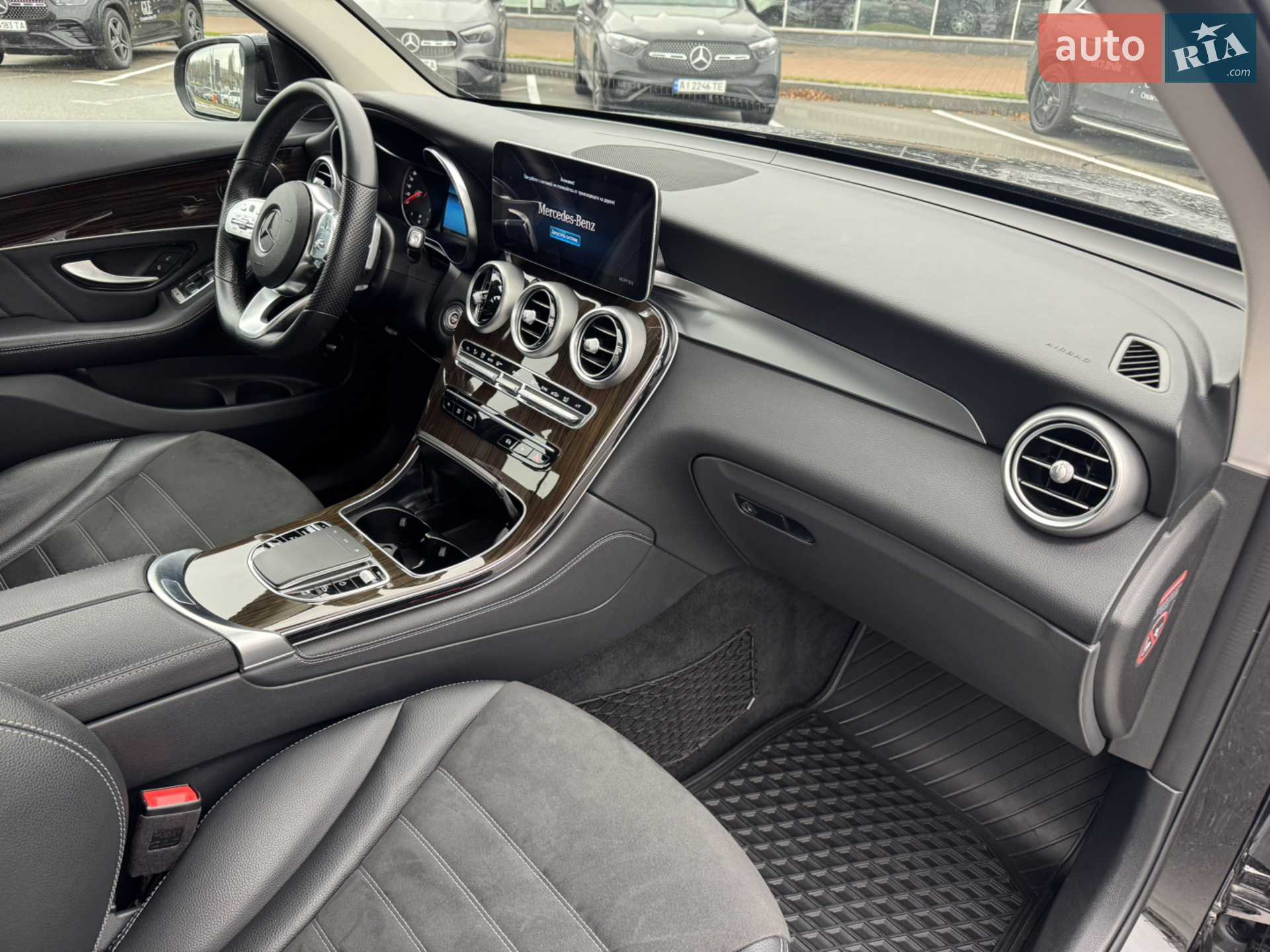 2019 Mercedes-Benz GLC - мініатюра 22
