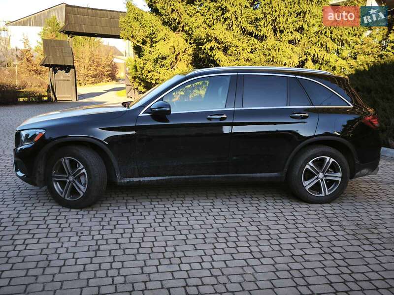 Позашляховик / Кросовер Mercedes-Benz GLC-Class 2016 в Львові