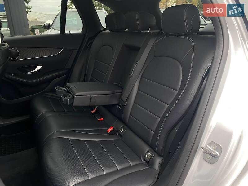 Внедорожник / Кроссовер Mercedes-Benz GLC-Class 2018 в Киеве