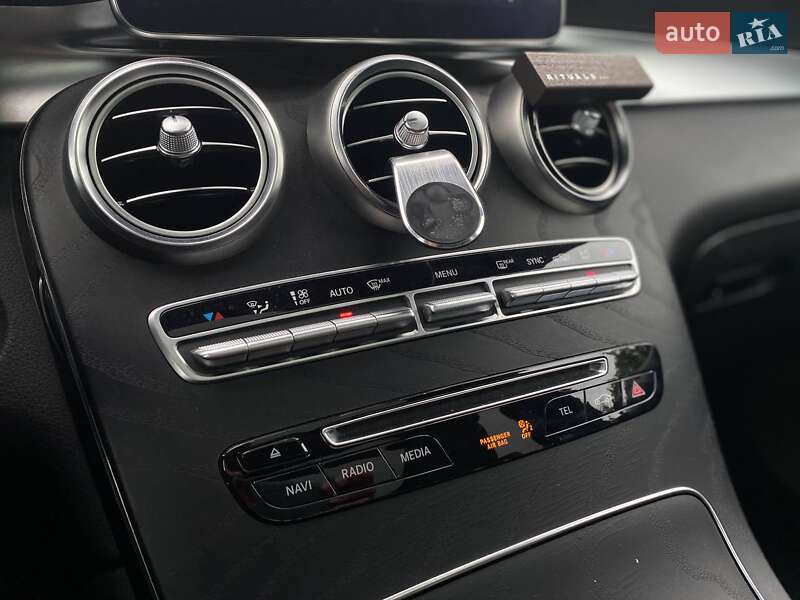 Внедорожник / Кроссовер Mercedes-Benz GLC-Class 2018 в Киеве