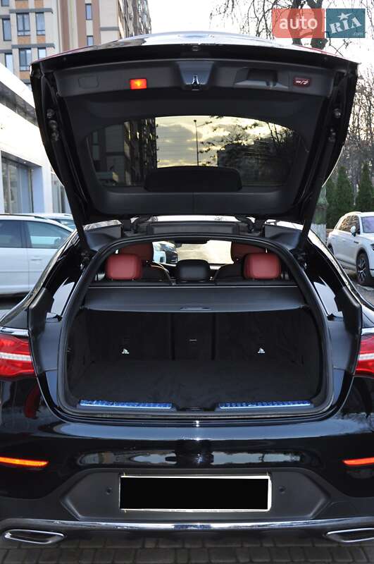 Позашляховик / Кросовер Mercedes-Benz GLC-Class 2018 в Одесі