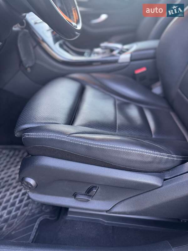 Позашляховик / Кросовер Mercedes-Benz GLC-Class 2018 в Новояворівську