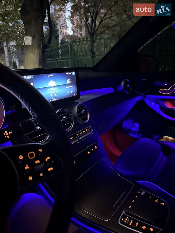 Внедорожник / Кроссовер Mercedes-Benz GLC-Class 2019 в Киеве