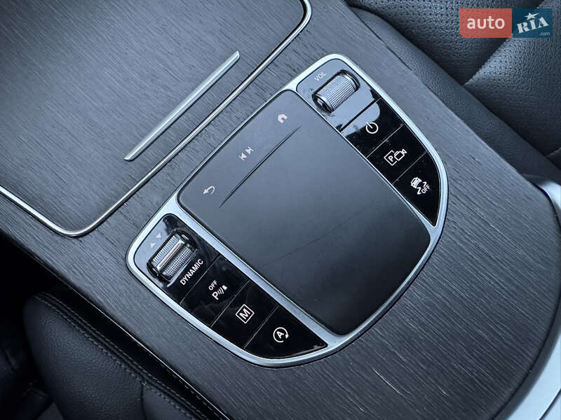 Внедорожник / Кроссовер Mercedes-Benz GLC-Class 2019 в Киеве