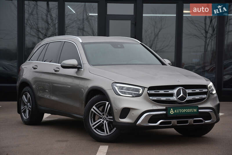 Mercedes-Benz GLC-Class 2019