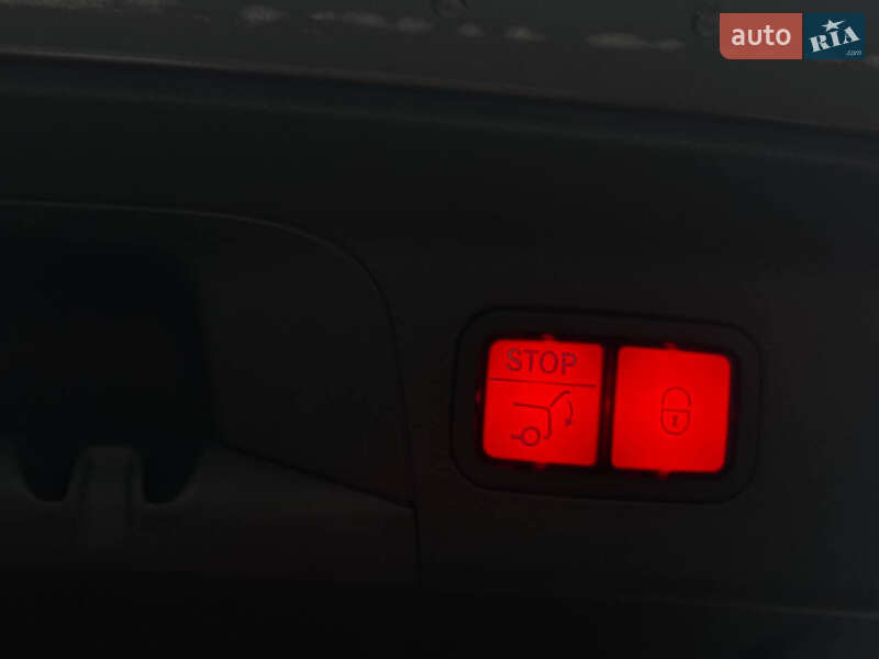 Позашляховик / Кросовер Mercedes-Benz GLC-Class 2017 в Львові