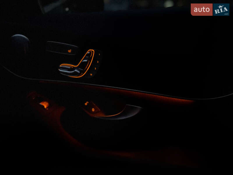 Позашляховик / Кросовер Mercedes-Benz GLC-Class 2017 в Львові