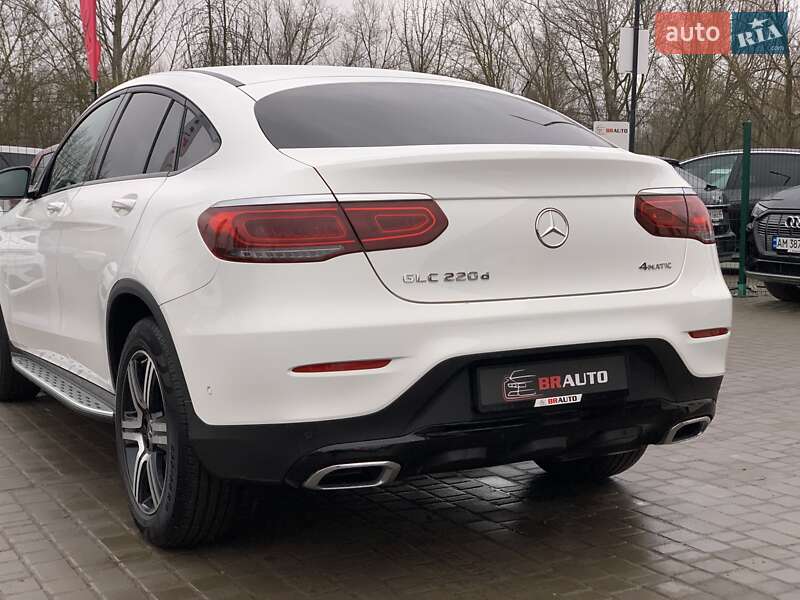 Внедорожник / Кроссовер Mercedes-Benz GLC-Class 2021 в Бердичеве