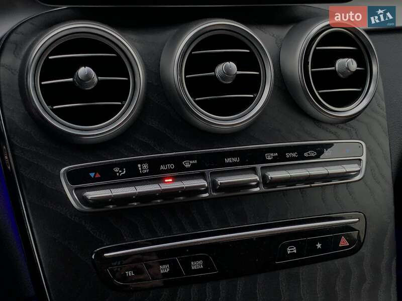 Внедорожник / Кроссовер Mercedes-Benz GLC-Class 2021 в Бердичеве