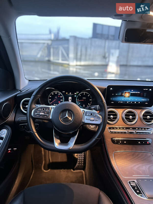 Внедорожник / Кроссовер Mercedes-Benz GLC-Class 2020 в Киеве