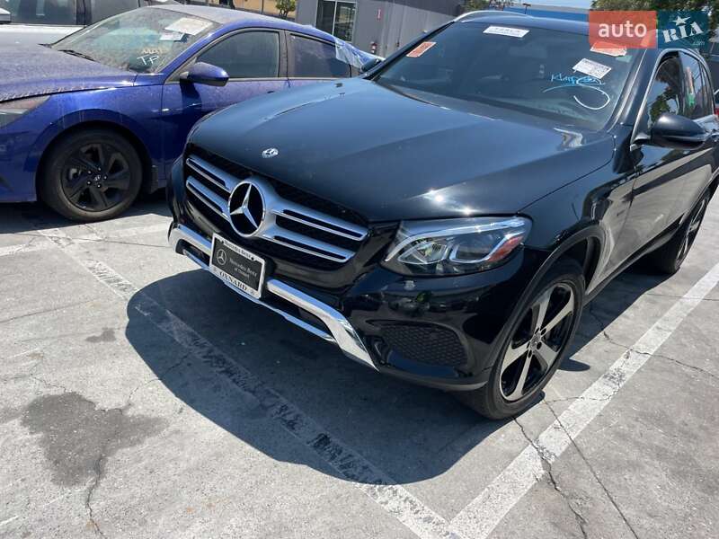 Внедорожник / Кроссовер Mercedes-Benz GLC-Class 2018 в Киеве