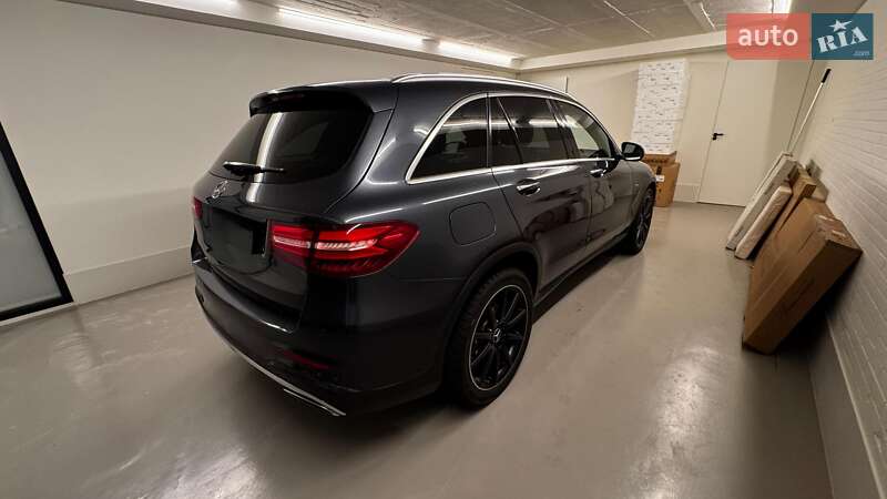 Позашляховик / Кросовер Mercedes-Benz GLC-Class 2016 в Львові фото 11 Позашляховик / Кросовер Mercedes-Benz GLC-Class 2016 в Львові