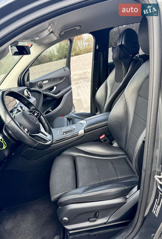 Внедорожник / Кроссовер Mercedes-Benz GLC-Class 2019 в Киеве