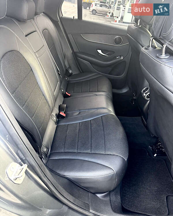 Внедорожник / Кроссовер Mercedes-Benz GLC-Class 2019 в Киеве