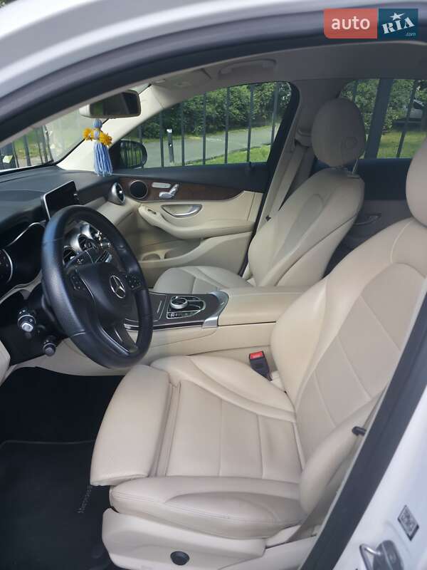 Внедорожник / Кроссовер Mercedes-Benz GLC-Class 2019 в Киеве