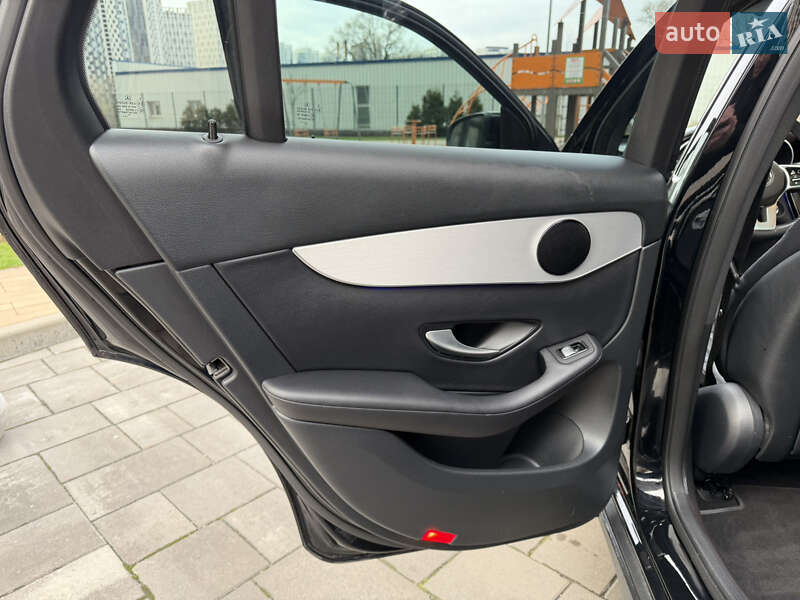 Позашляховик / Кросовер Mercedes-Benz GLC-Class 2019 в Києві