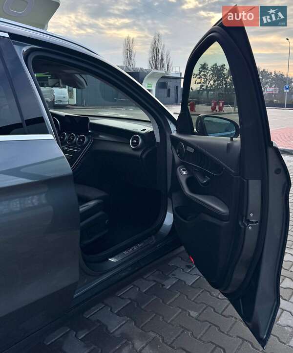 Позашляховик / Кросовер Mercedes-Benz GLC-Class 2019 в Києві фото 20 Позашляховик / Кросовер Mercedes-Benz GLC-Class 2019 в Києві