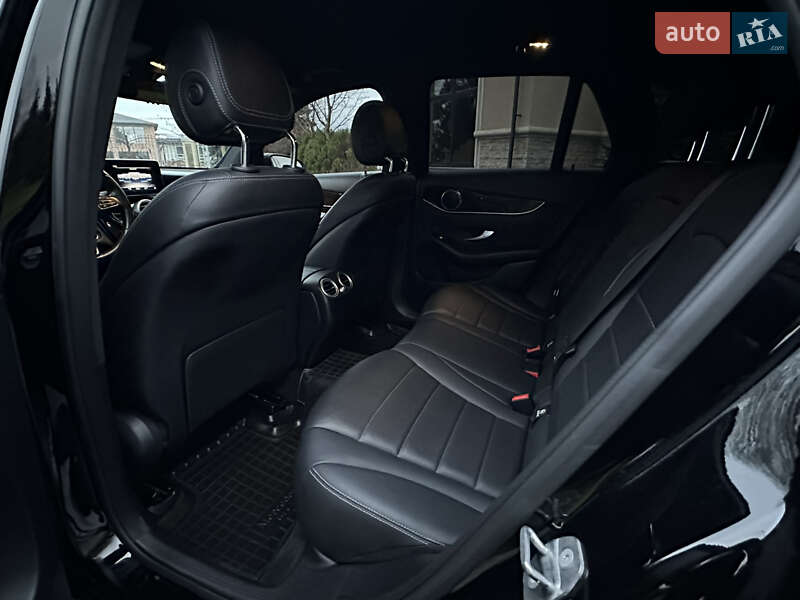 Позашляховик / Кросовер Mercedes-Benz GLC-Class 2019 в Сарнах