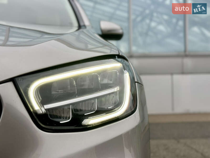 Позашляховик / Кросовер Mercedes-Benz GLC-Class 2020 в Києві