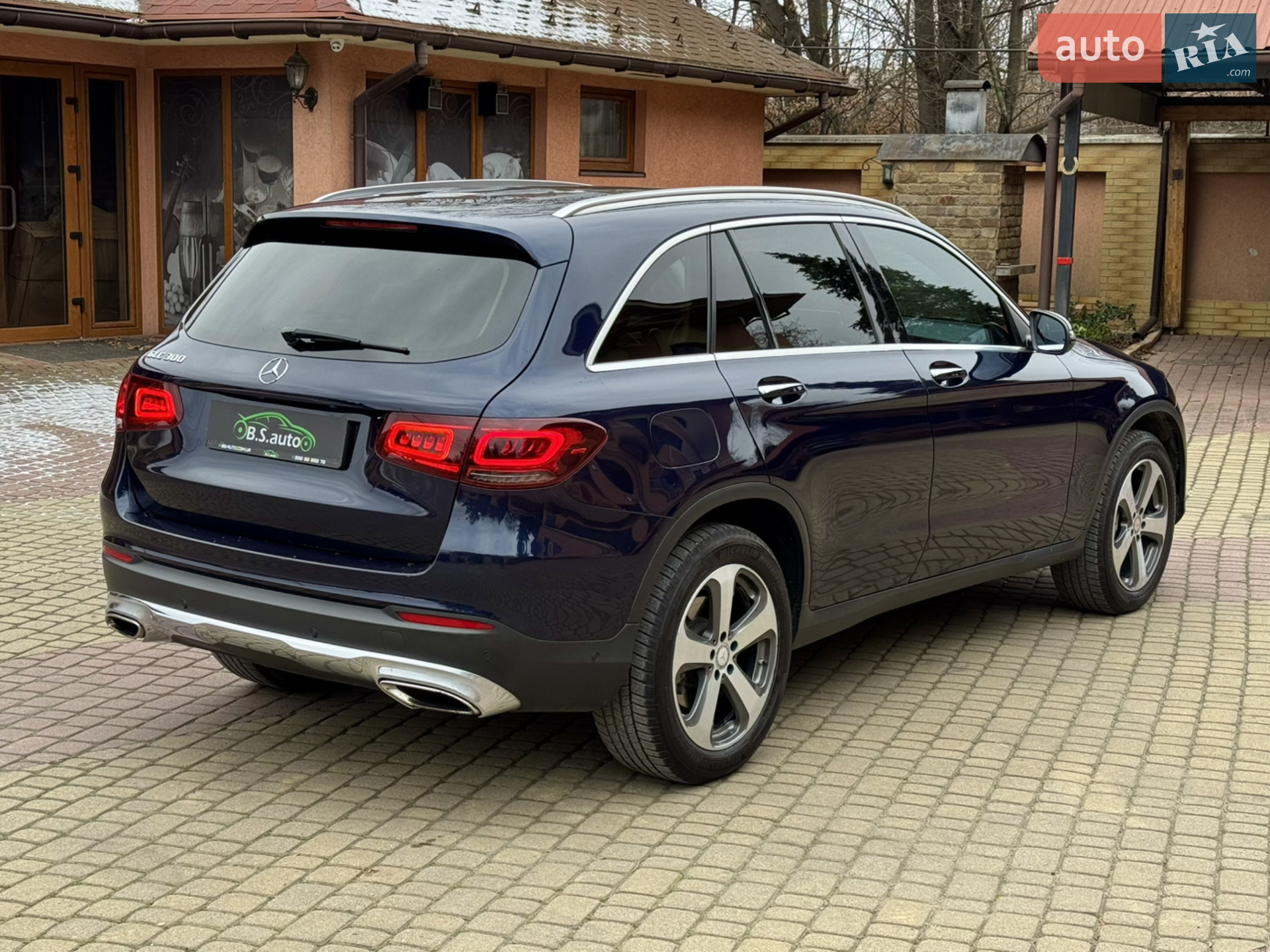 2016 Mercedes-Benz GLC - мініатюра 18