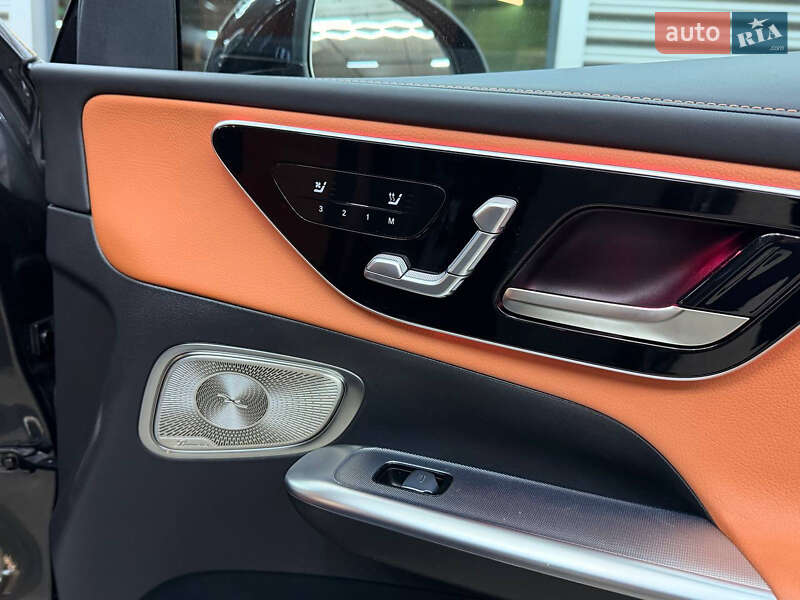 Позашляховик / Кросовер Mercedes-Benz GLC-Class 2024 в Києві