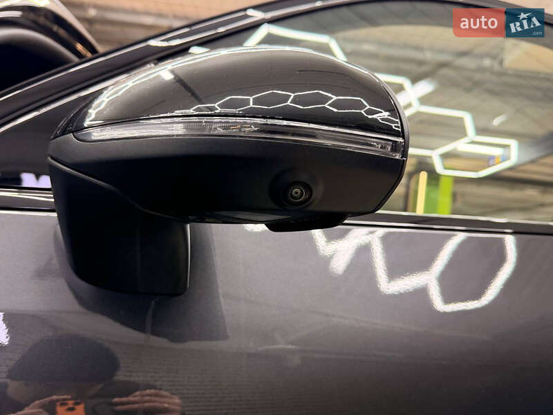 Позашляховик / Кросовер Mercedes-Benz GLC-Class 2024 в Києві