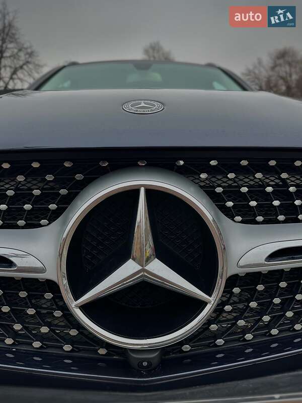 Внедорожник / Кроссовер Mercedes-Benz GLC-Class 2018 в Киеве фото 10 Внедорожник / Кроссовер Mercedes-Benz GLC-Class 2018 в Киеве