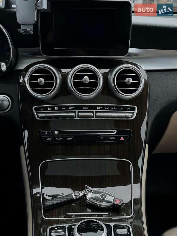 Внедорожник / Кроссовер Mercedes-Benz GLC-Class 2018 в Киеве фото 14 Внедорожник / Кроссовер Mercedes-Benz GLC-Class 2018 в Киеве