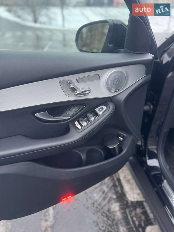 Внедорожник / Кроссовер Mercedes-Benz GLC-Class 2019 в Киеве фото 12 Внедорожник / Кроссовер Mercedes-Benz GLC-Class 2019 в Киеве