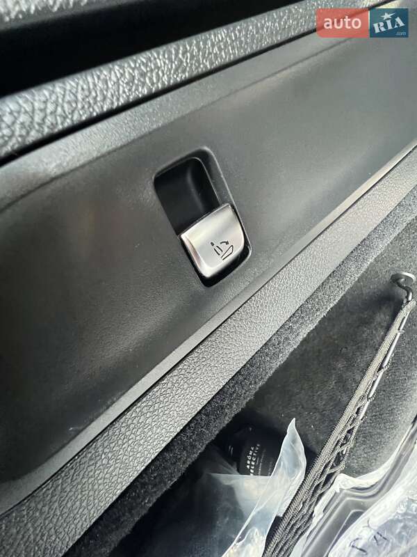 Позашляховик / Кросовер Mercedes-Benz GLC-Class 2019 в Ізмаїлі