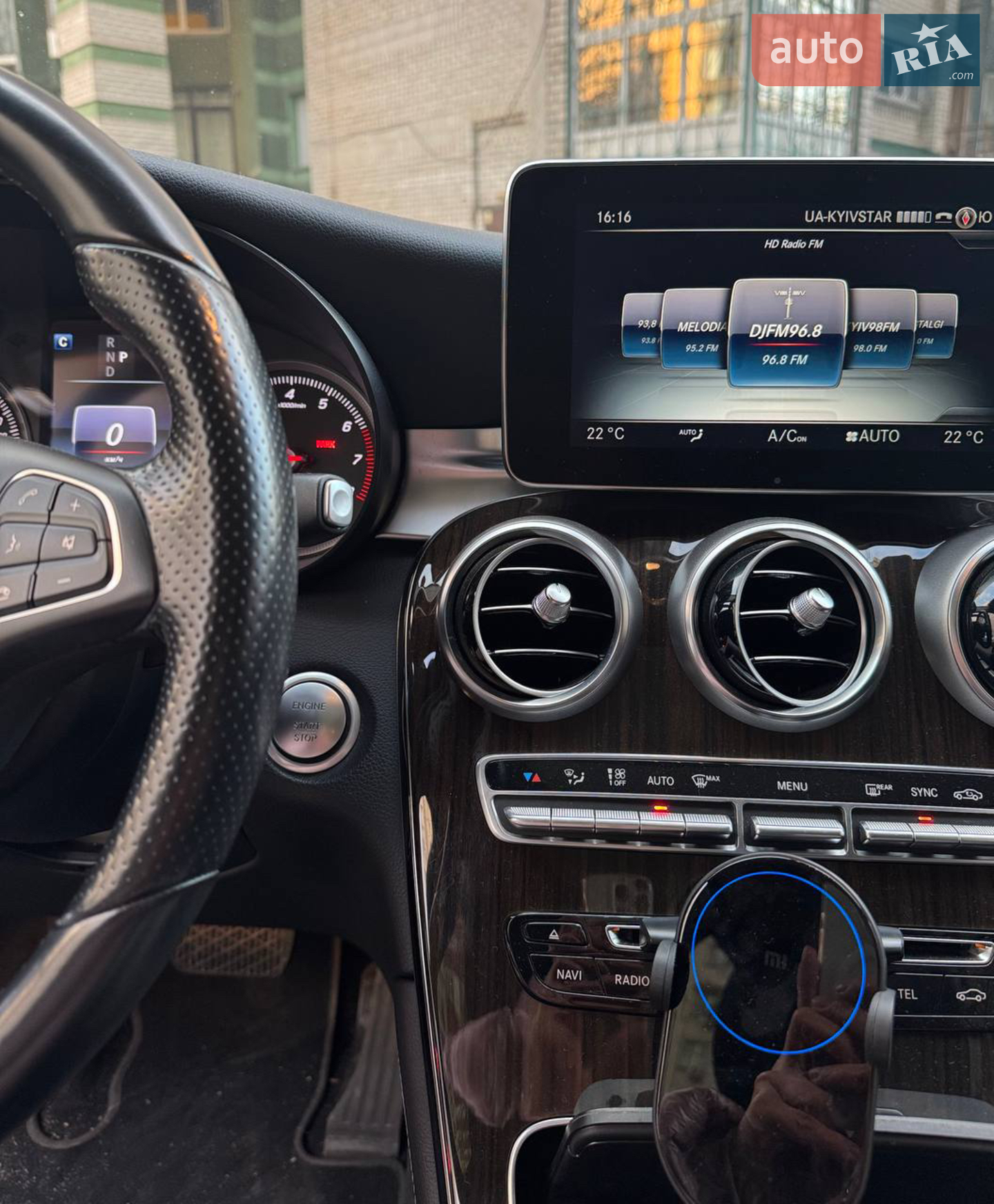 2015 Mercedes-Benz GLC - мініатюра 11