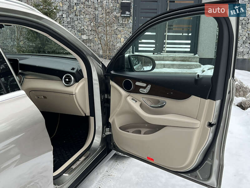 Позашляховик / Кросовер Mercedes-Benz GLC-Class 2020 в Черкасах