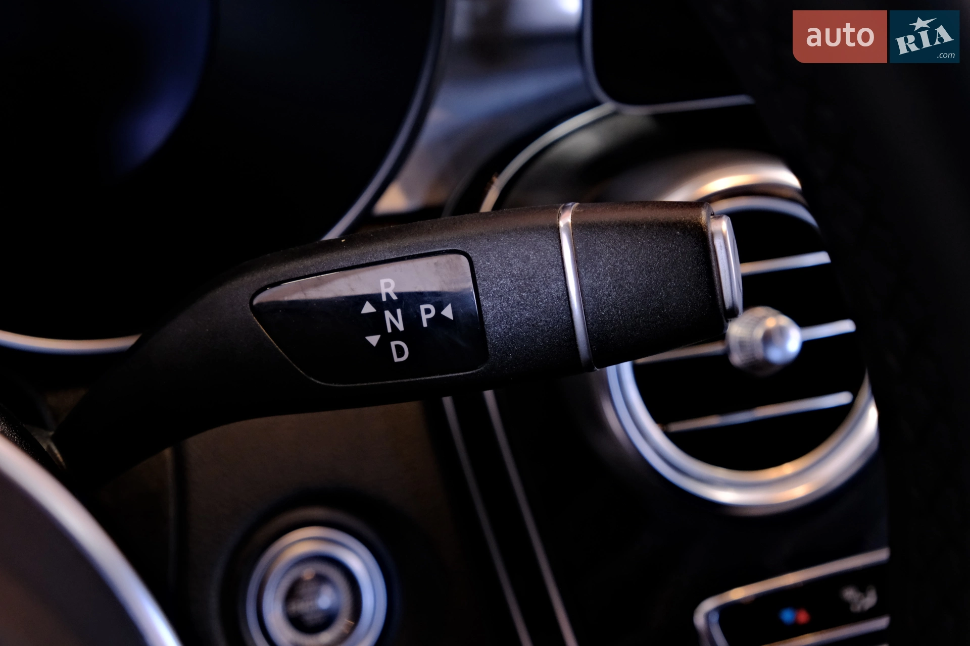 2022 Mercedes-Benz GLC - мініатюра 22