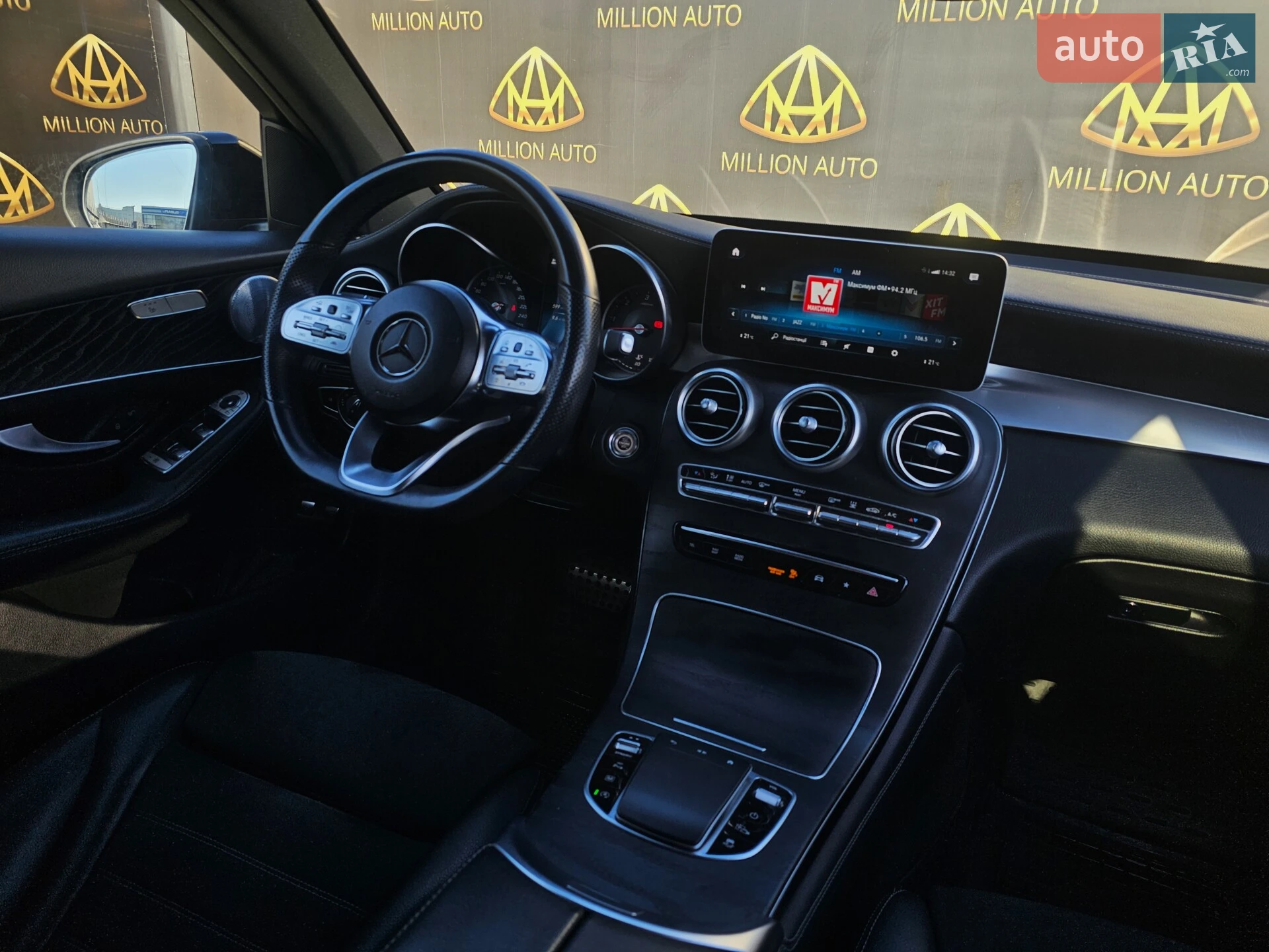 2019 Mercedes-Benz GLC - мініатюра 17