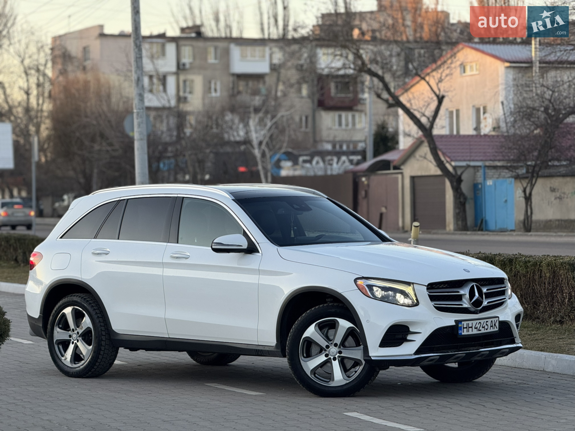 2016 Mercedes-Benz GLC - мініатюра 4