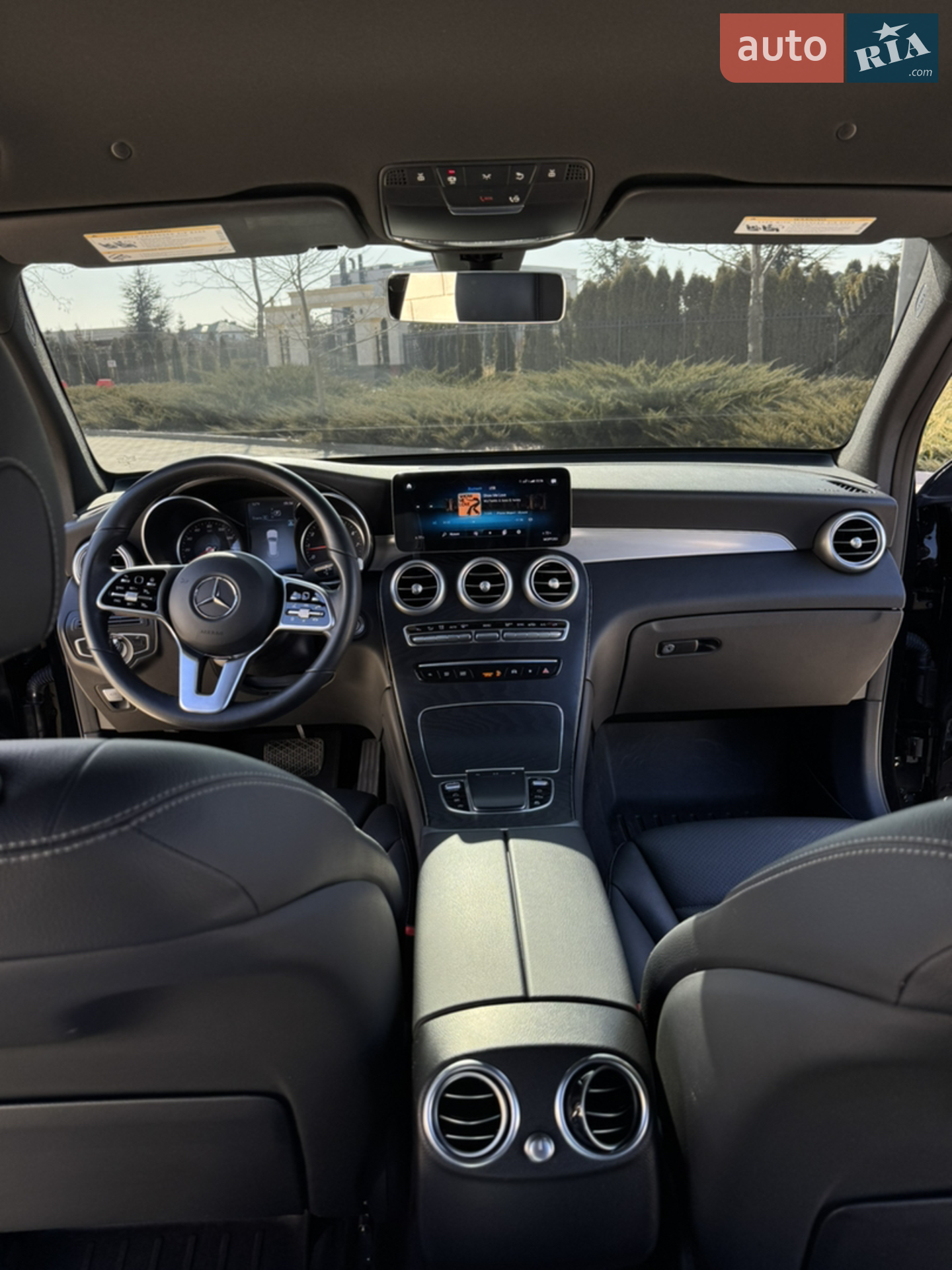 2021 Mercedes-Benz GLC - мініатюра 27