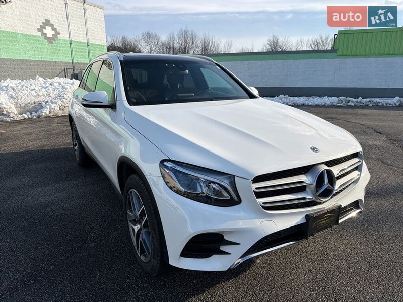 Mercedes-Benz GLC-Class 2019