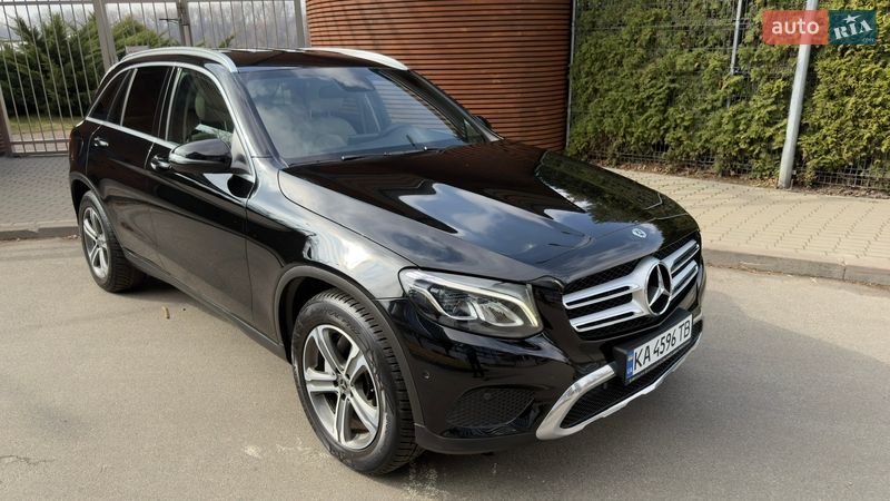 Mercedes-Benz GLC-Class 2017