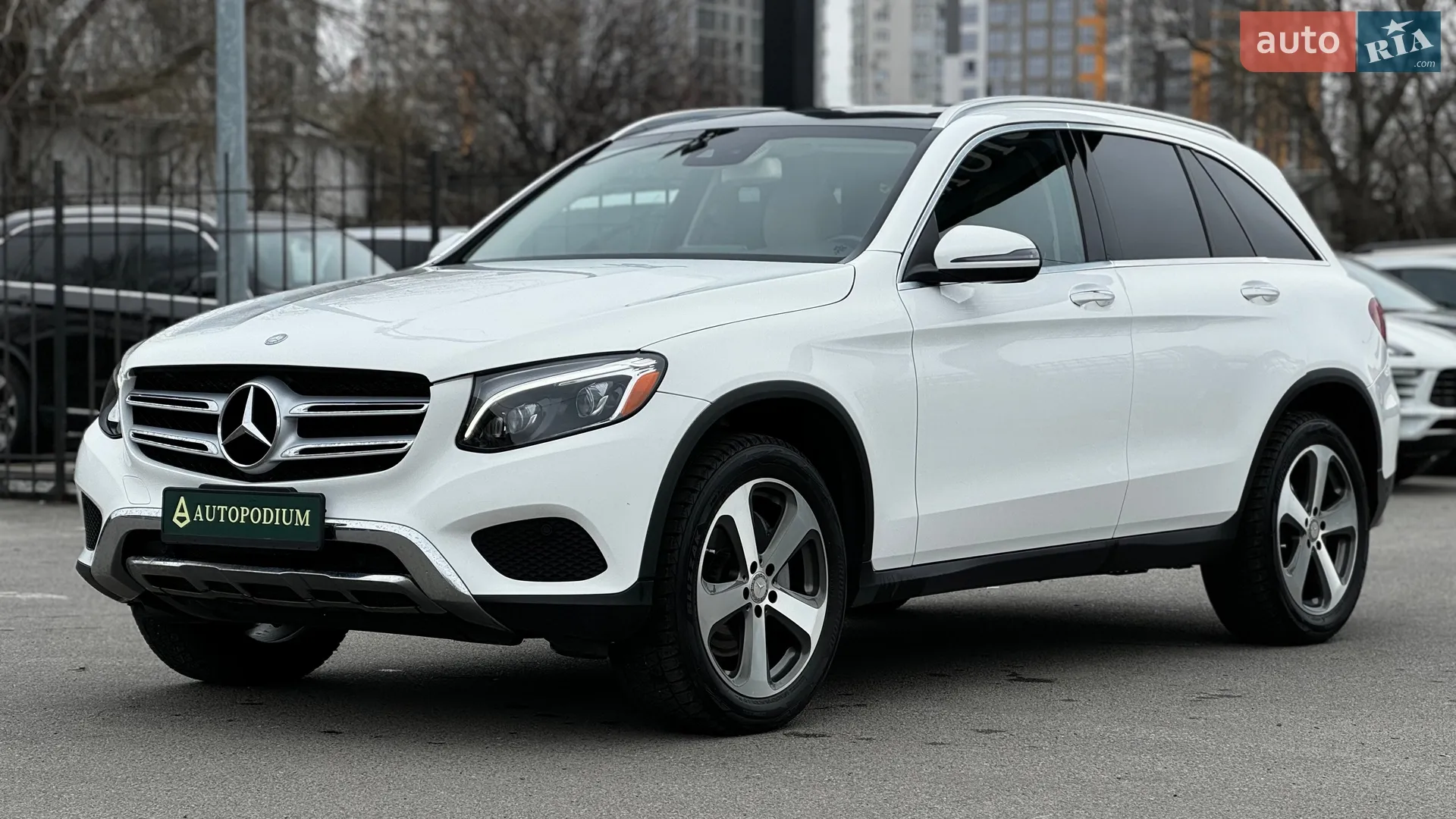 2016 Mercedes-Benz GLC - мініатюра 4