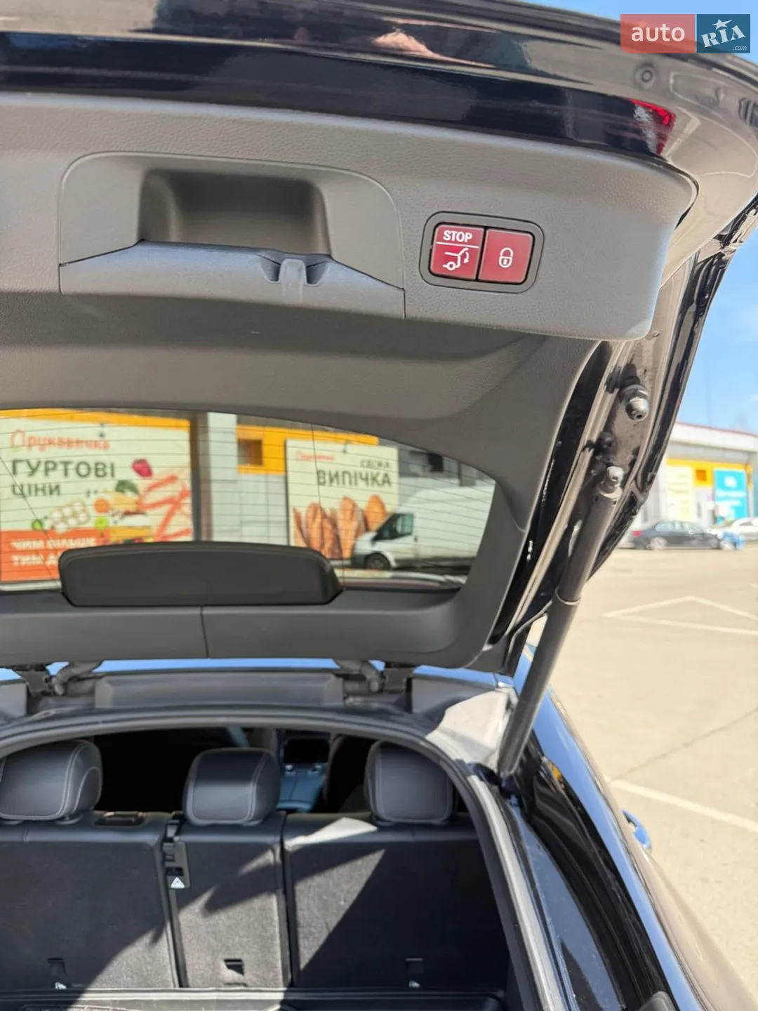 2022 Mercedes-Benz GLC - мініатюра 22