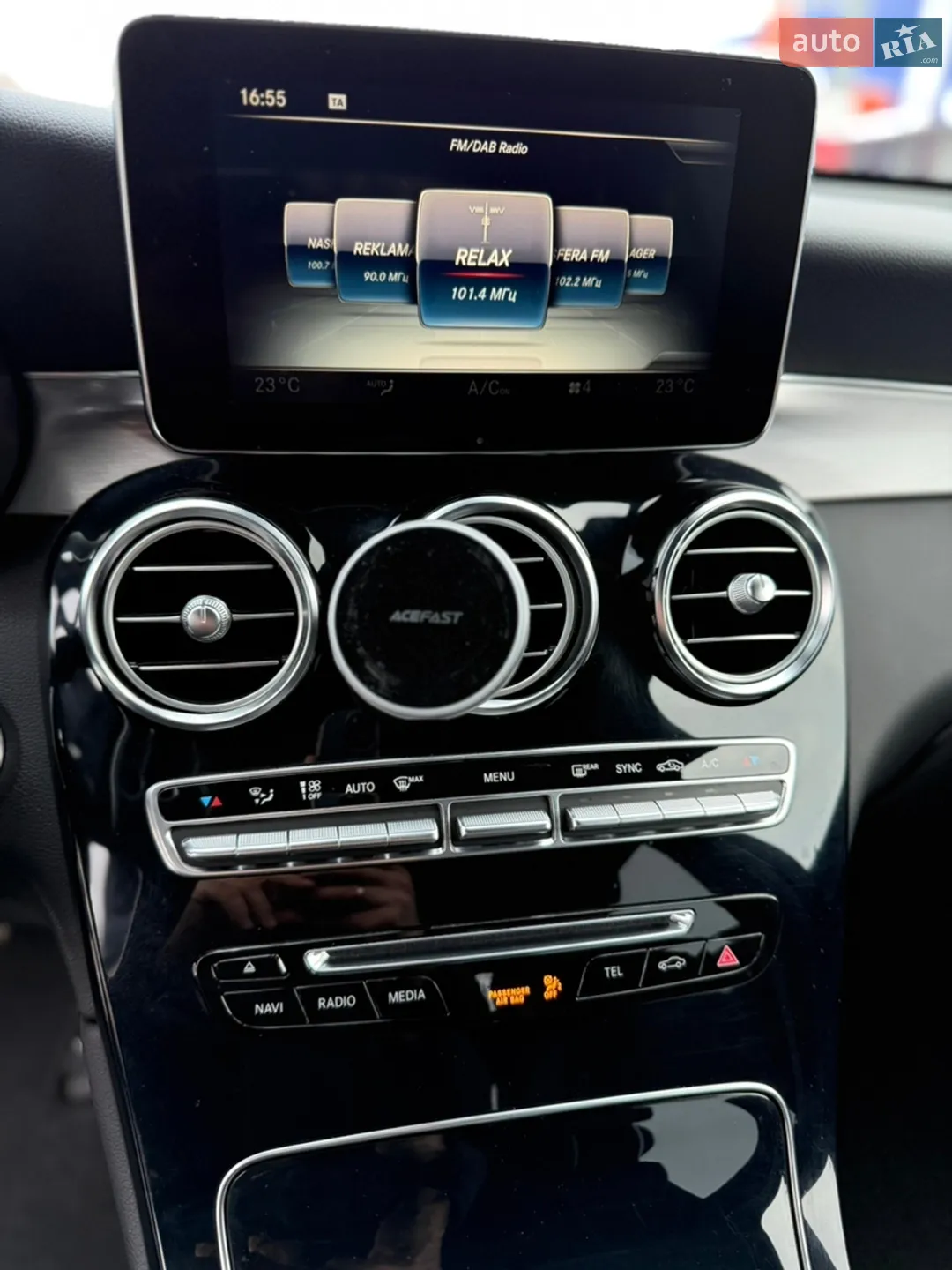 2018 Mercedes-Benz GLC - мініатюра 29