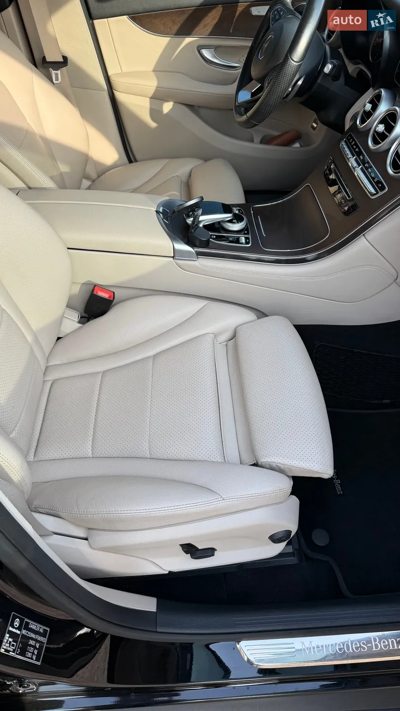 2016 Mercedes-Benz GLC - мініатюра 26