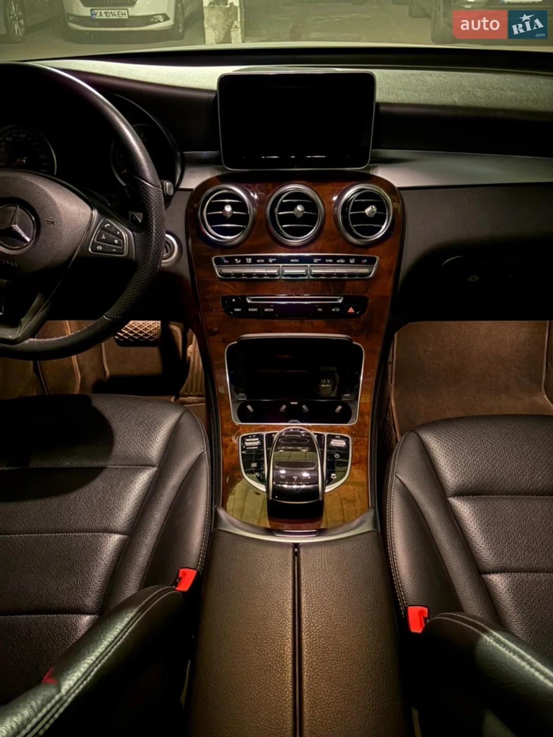 2018 Mercedes-Benz GLC - мініатюра 11