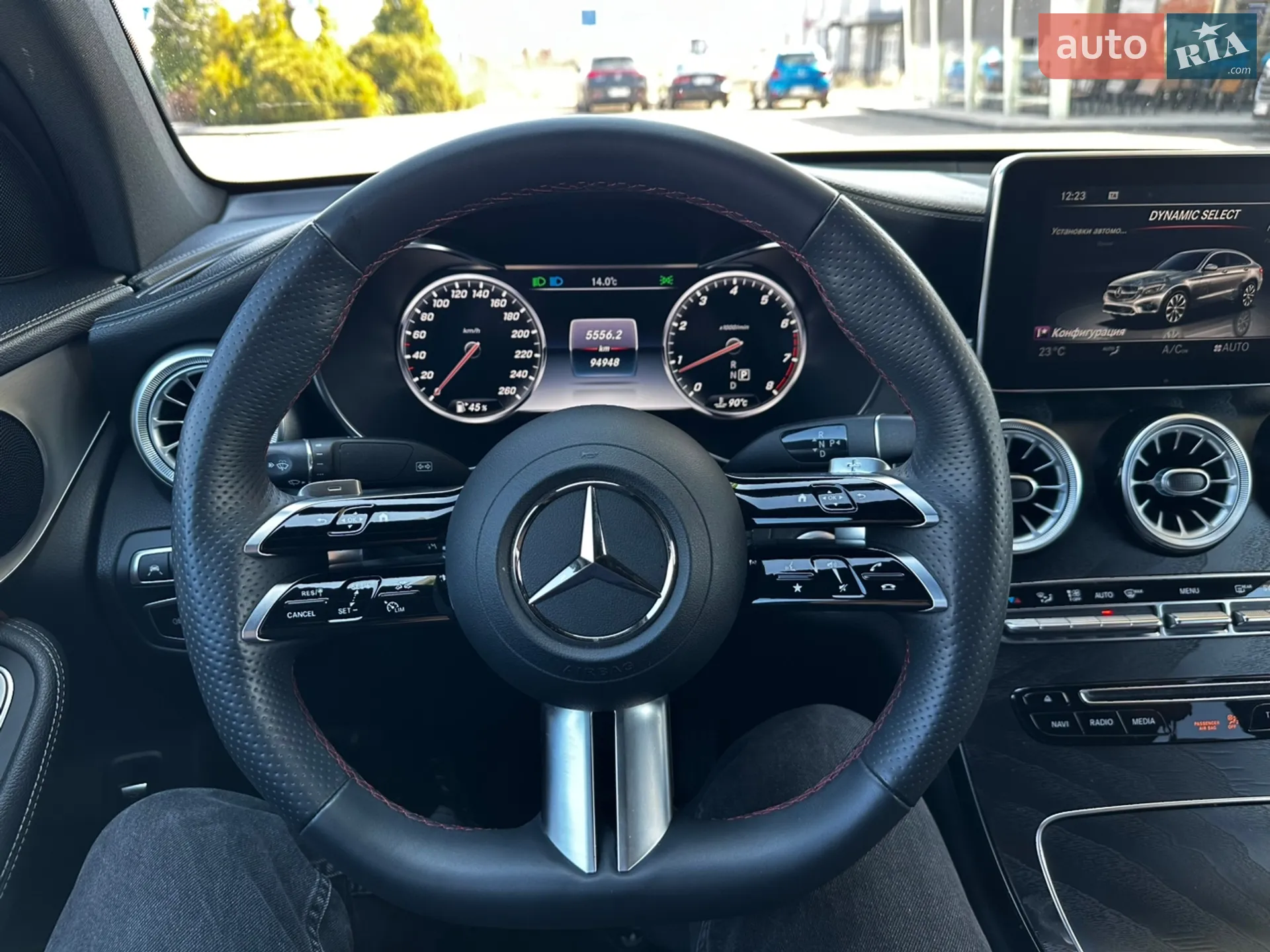 2017 Mercedes-Benz GLC - мініатюра 20