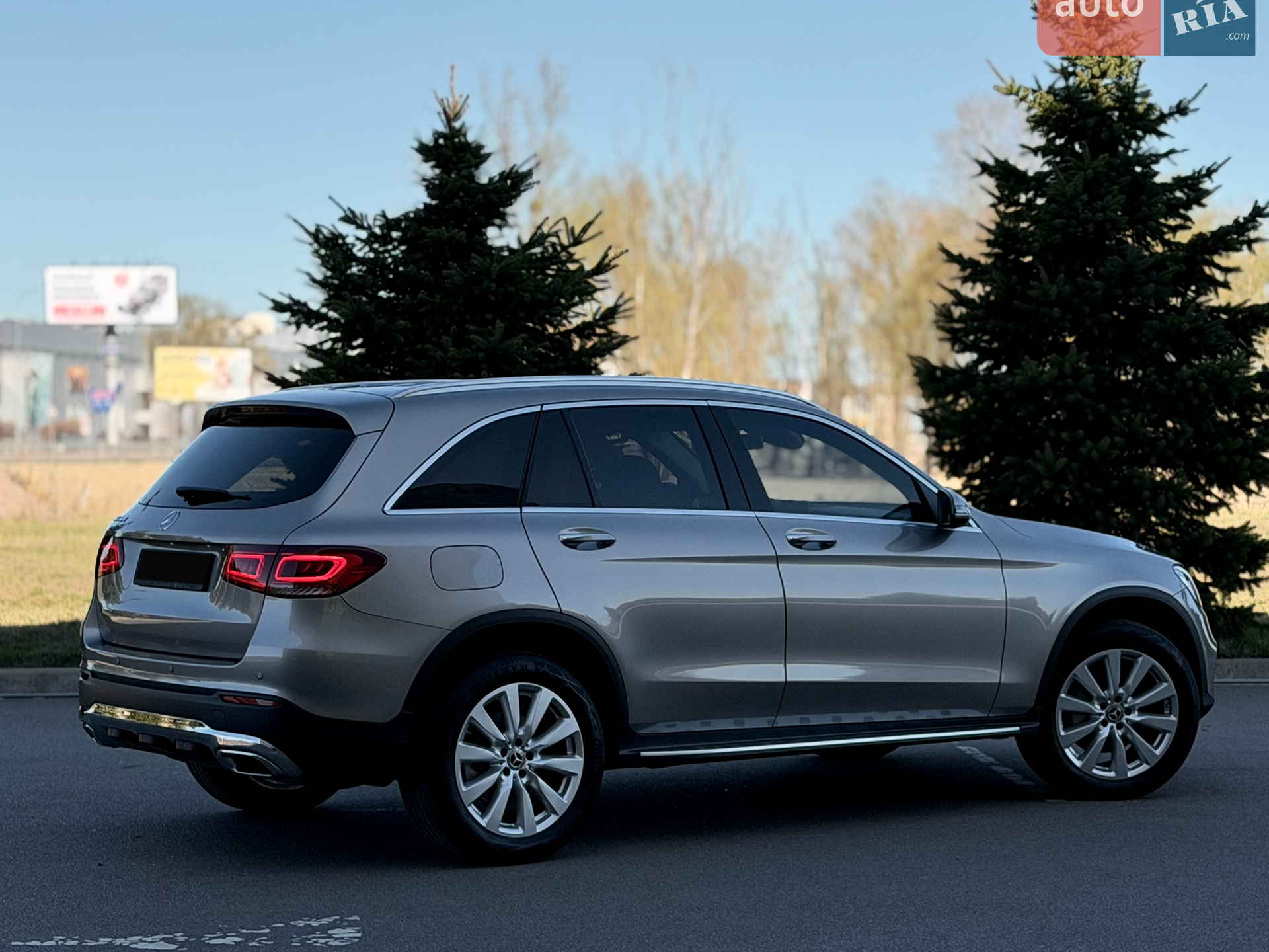 2020 Mercedes-Benz GLC - мініатюра 32